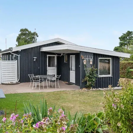 Holiday home Asya - 600m From The Sea In Funen By Interhome
