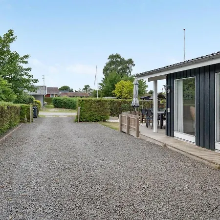 Holiday home Asya - 600m From The Sea In Funen By Interhome